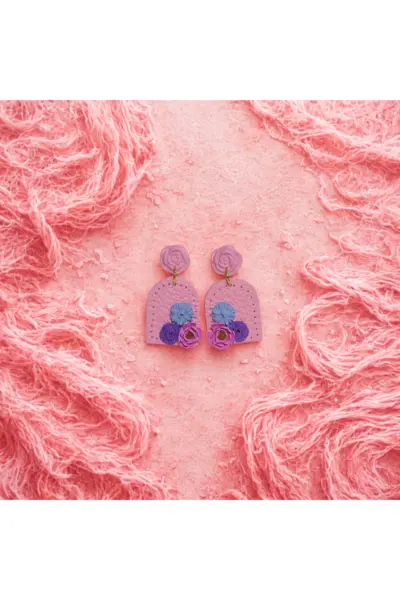 Flores en Cuero Rosado