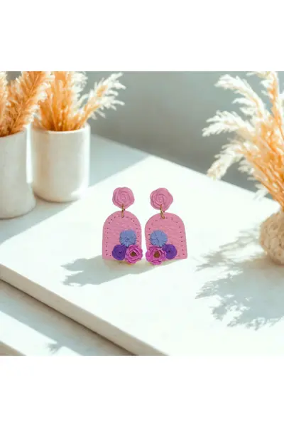 Flores en Cuero Rosado