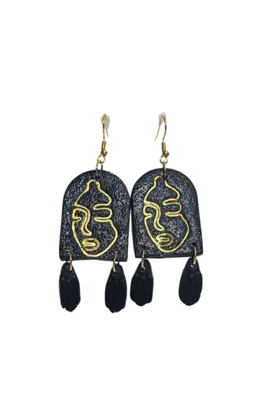 Negro y Rostros Dorados